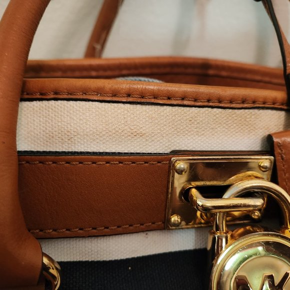 Michael Kors Hamilton - Picture 3 of 16